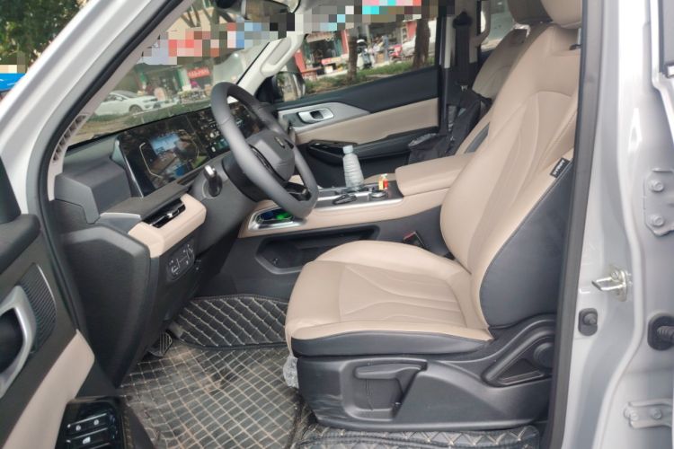 Used CHANGAN NEVO Hunter K50 2025 Model Standard Box Four-Wheel Drive Flagship Left Front Seat