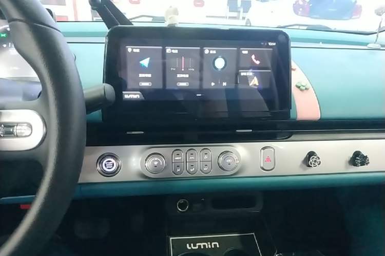 Used CHANGAN NEVO Lumin 2022 155 km – Refreshingly Sweet Edition Audio And AC Panel