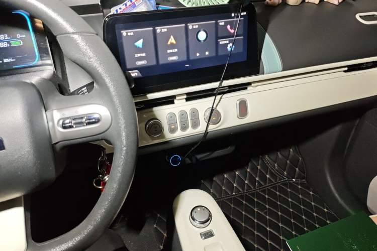 Used CHANGAN NEVO Lumin 2022 210km Sweet Edition Audio And AC Panel