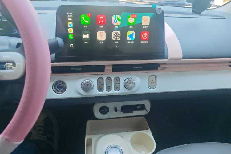 Used CHANGAN NEVO Lumin 2022 210km Sweet Edition Audio And AC Panel