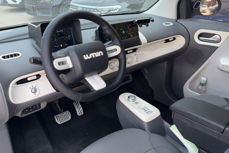 Used CHANGAN NEVO Lumin 2022 210km Sweet Edition Interior 1