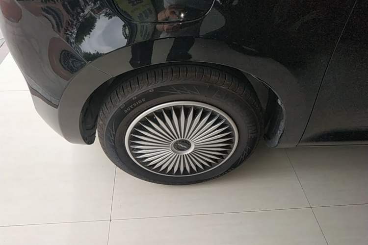 Used CHANGAN NEVO Lumin 2022 210km Sweet Edition Left Front Wheel Hub