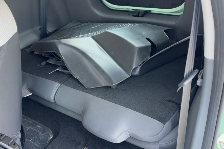 Used CHANGAN NEVO Lumin 2022 210km Sweet Edition Left Rear Seat