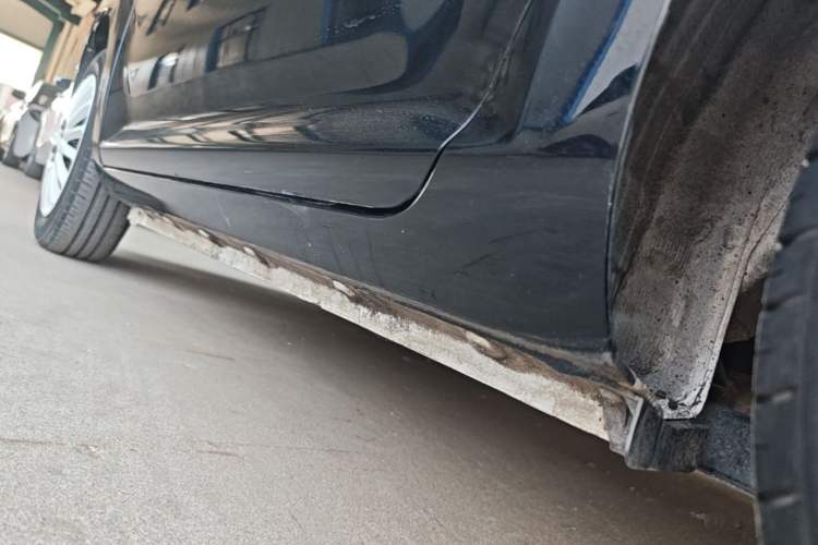 Used CHANGAN NEVO Lumin 2022 210km Sweet Edition Left Side Sill
