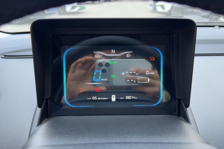 Used CHANGAN NEVO Lumin 2022 210km Sweet Edition Odometer Close Up