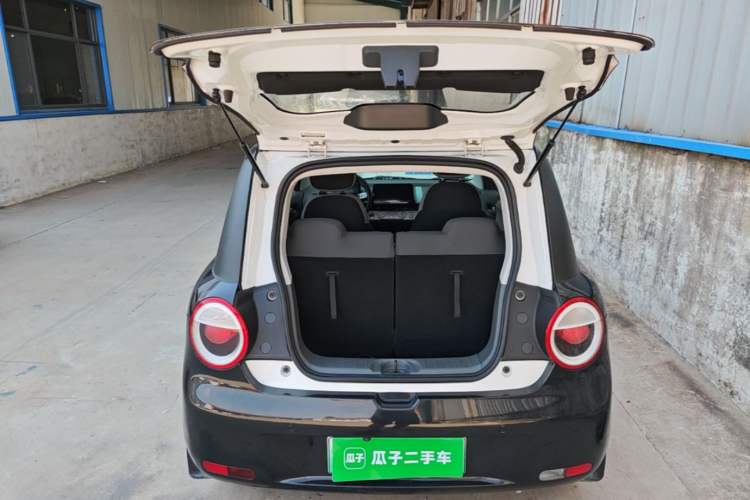 Used CHANGAN NEVO Lumin 2022 210km Sweet Edition Trunk