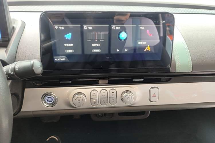 Used CHANGAN NEVO Lumin 2022 210km Sweet Edition Audio And AC Panel