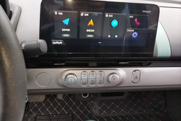 Used CHANGAN NEVO Lumin 2022 210km Sweet Edition Audio And AC Panel