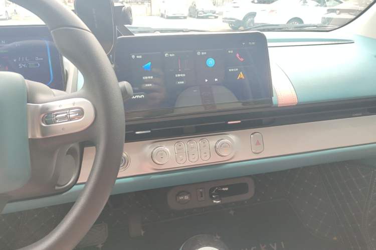 Used CHANGAN NEVO Lumin 2022 210km Sweet Edition Audio And AC Panel