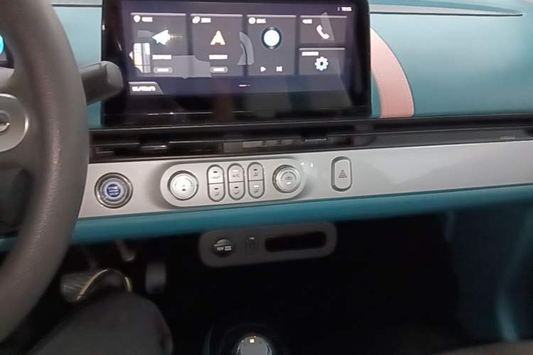 Used CHANGAN NEVO Lumin 2022 210km Sweet Edition Audio And AC Panel