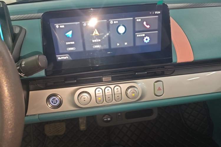 Used CHANGAN NEVO Lumin 2022 210km Sweet Edition Audio And AC Panel
