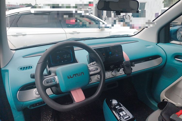 Used CHANGAN NEVO Lumin 2022 210km Sweet Edition Center Console