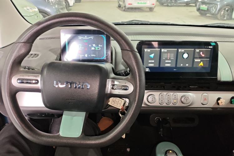 Used CHANGAN NEVO Lumin 2022 210km Sweet Edition Center Console