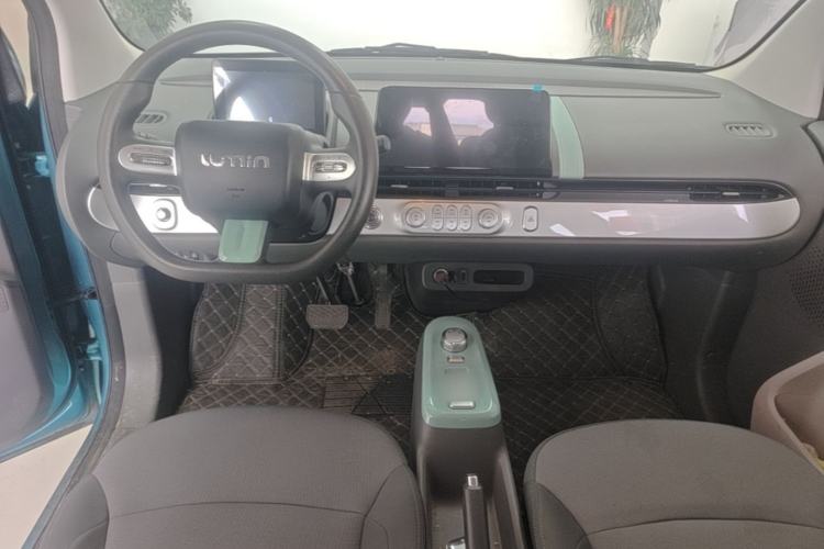 Used CHANGAN NEVO Lumin 2022 210km Sweet Edition Center Console