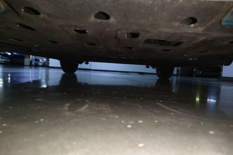 Used CHANGAN NEVO Lumin 2022 210km Sweet Edition Chassis Front