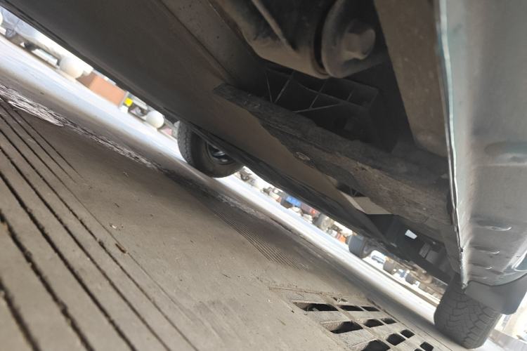 Used CHANGAN NEVO Lumin 2022 210km Sweet Edition Chassis Rear Right
