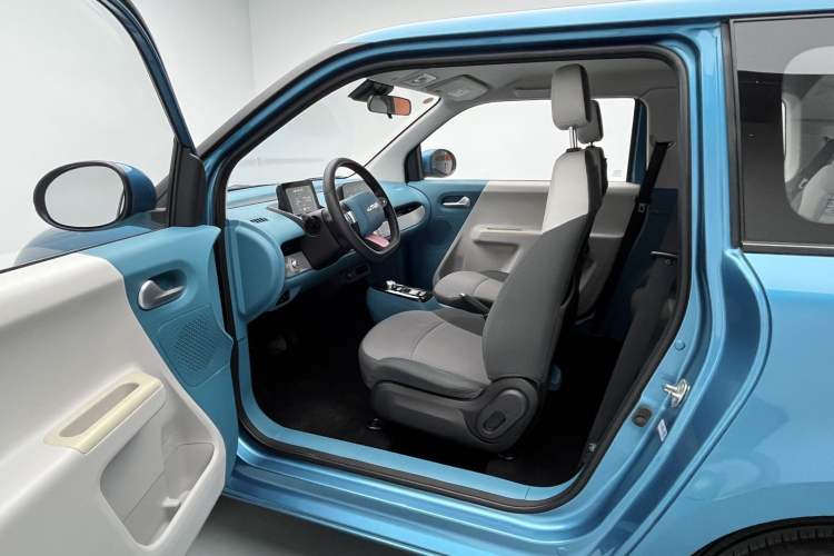 Used CHANGAN NEVO Lumin 2022 210km Sweet Edition Driver Seat
