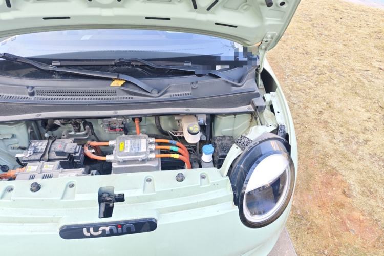 Used CHANGAN NEVO Lumin 2022 155 km – Refreshingly Sweet Edition Engine Bay Left