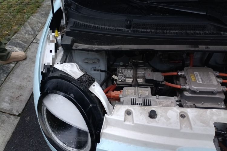 Used CHANGAN NEVO Lumin 2022 210km Sweet Edition Engine Bay Right