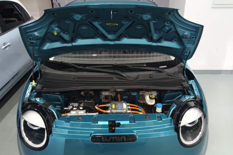 Used CHANGAN NEVO Lumin 2022 210km Sweet Edition Engine Bay
