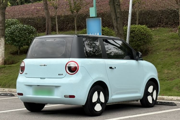 Used CHANGAN NEVO Lumin 2022 210km Sweet Edition Exterior 1