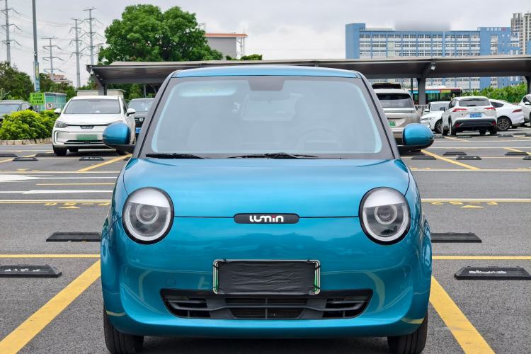 Used CHANGAN NEVO Lumin 2022 155 km – Refreshingly Sweet Edition Exterior 1
