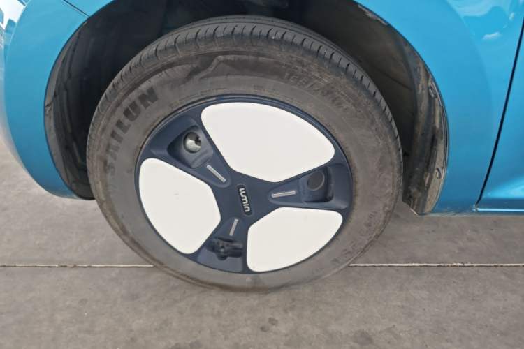 Used CHANGAN NEVO Lumin 2022 210km Sweet Edition Exterior 4