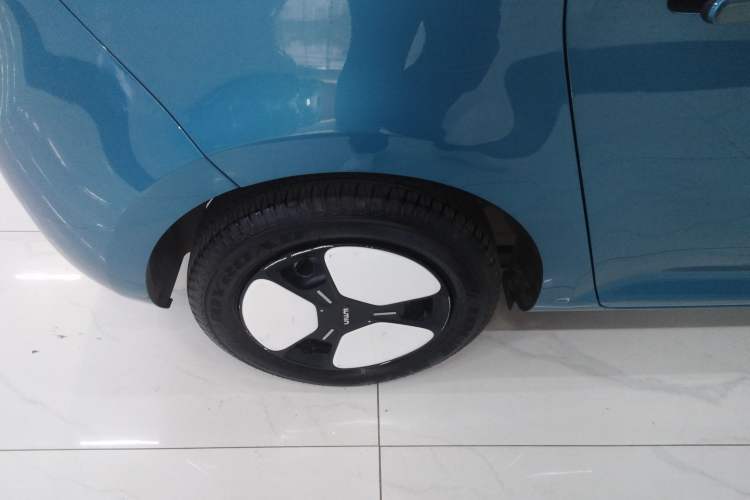 Used CHANGAN NEVO Lumin 2022 210km Sweet Edition Exterior 5