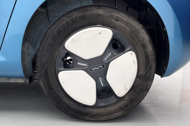 Used CHANGAN NEVO Lumin 2022 210km Sweet Edition Exterior 5
