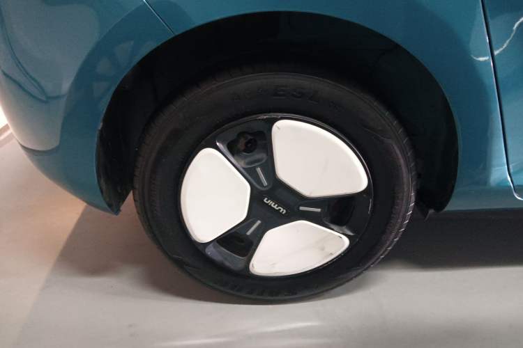 Used CHANGAN NEVO Lumin 2022 210km Sweet Edition Exterior 5