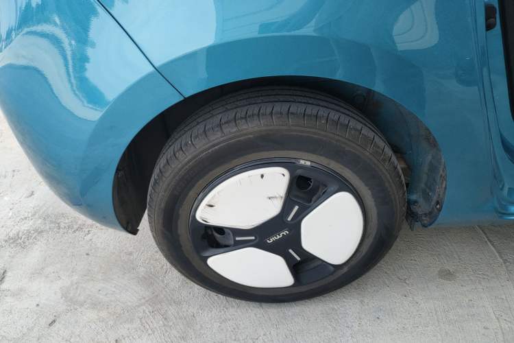 Used CHANGAN NEVO Lumin 2022 301km Honey-Sweet Version Exterior 8