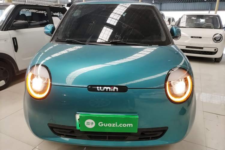 Used CHANGAN NEVO Lumin 2022 155 km – Refreshingly Sweet Edition Front
