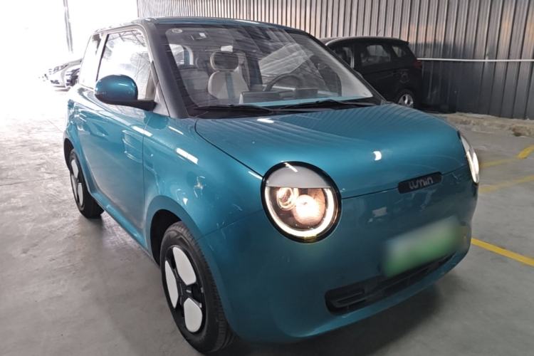 Used CHANGAN NEVO Lumin 2022 210km Sweet Edition Front Right 45 Deg