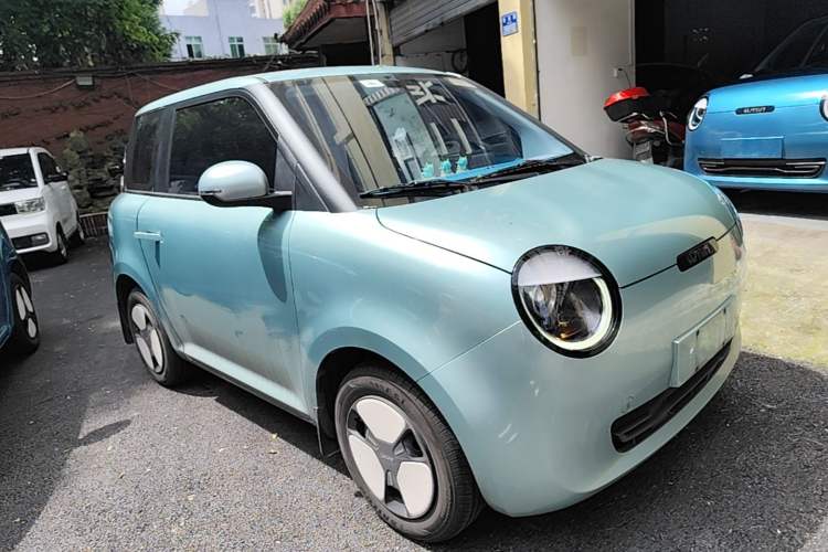 Used CHANGAN NEVO Lumin 2022 210km Sweet Edition Front Right 45 Deg