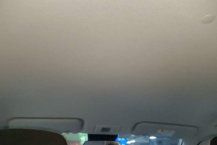 Used CHANGAN NEVO Lumin 2022 155 km – Refreshingly Sweet Edition Headliner