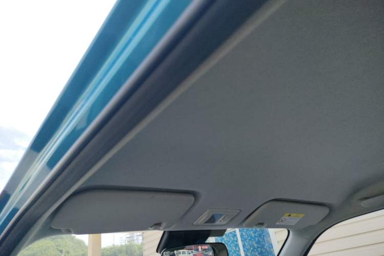 Used CHANGAN NEVO Lumin 2022 301km Honey-Sweet Version Headliner