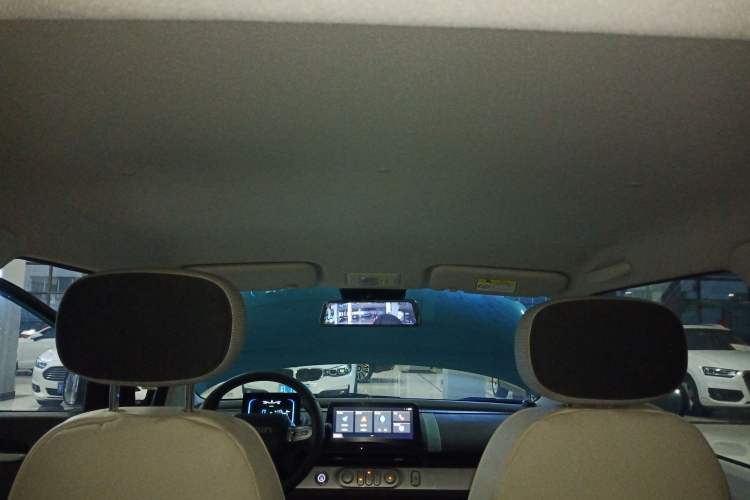 Used CHANGAN NEVO Lumin 2022 210km Sweet Edition Headliner