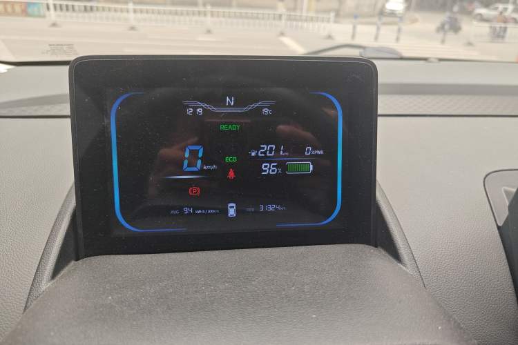 Used CHANGAN NEVO Lumin 2022 210km Sweet Edition Instrument Cluster