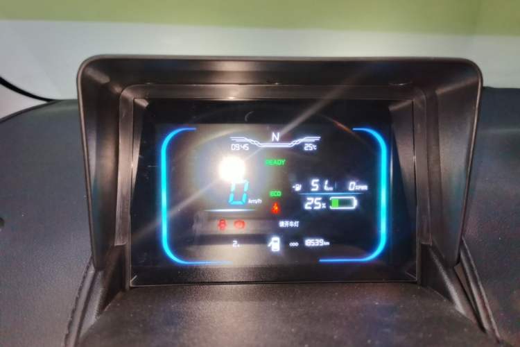 Used CHANGAN NEVO Lumin 2022 210km Sweet Edition Instrument Cluster