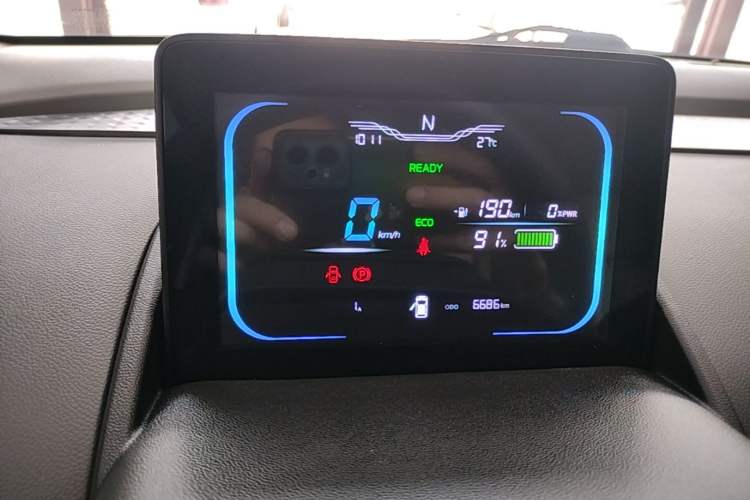 Used CHANGAN NEVO Lumin 2022 210km Sweet Edition Instrument Cluster