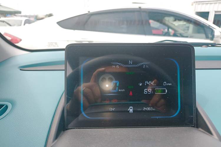 Used CHANGAN NEVO Lumin 2022 210km Sweet Edition Instrument Cluster