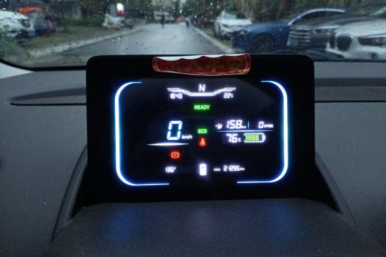 Used CHANGAN NEVO Lumin 2022 210km Sweet Edition Instrument Cluster