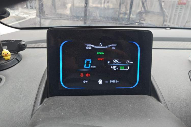 Used CHANGAN NEVO Lumin 2022 210km Sweet Edition Instrument Cluster