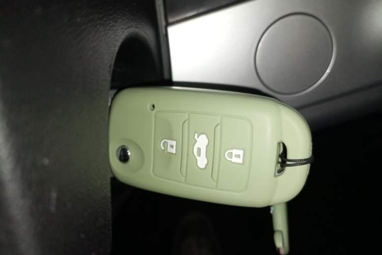 Used CHANGAN NEVO Lumin 2022 210km Sweet Edition Interior 1