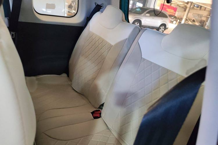 Used CHANGAN NEVO Lumin 2022 210km Sweet Edition Interior 1