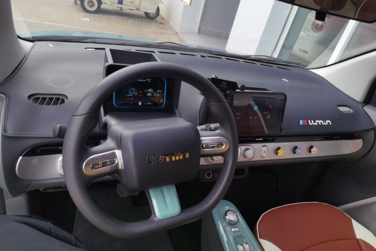 Used CHANGAN NEVO Lumin 2022 210km Sweet Edition Interior 2