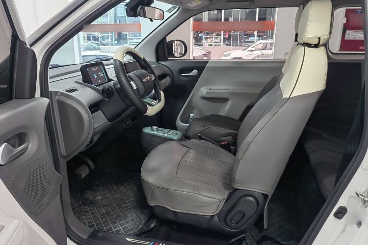 Used CHANGAN NEVO Lumin 2022 210km Sweet Edition Interior 2