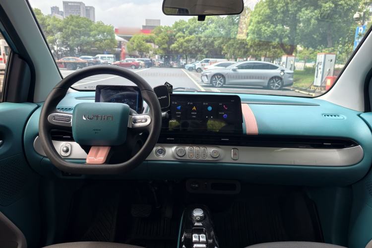 Used CHANGAN NEVO Lumin 2022 210km Sweet Edition Interior 2