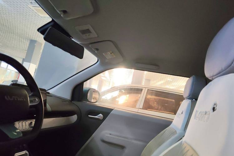 Used CHANGAN NEVO Lumin 2022 210km Sweet Edition Interior 4