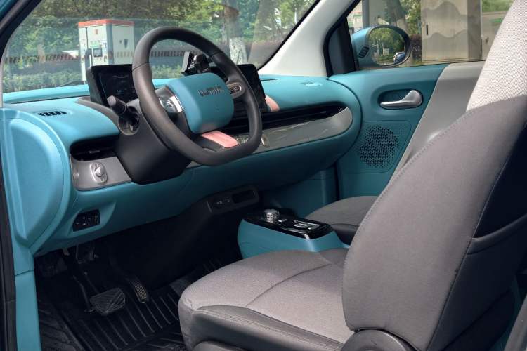Used CHANGAN NEVO Lumin 2022 210km Sweet Edition Interior 4